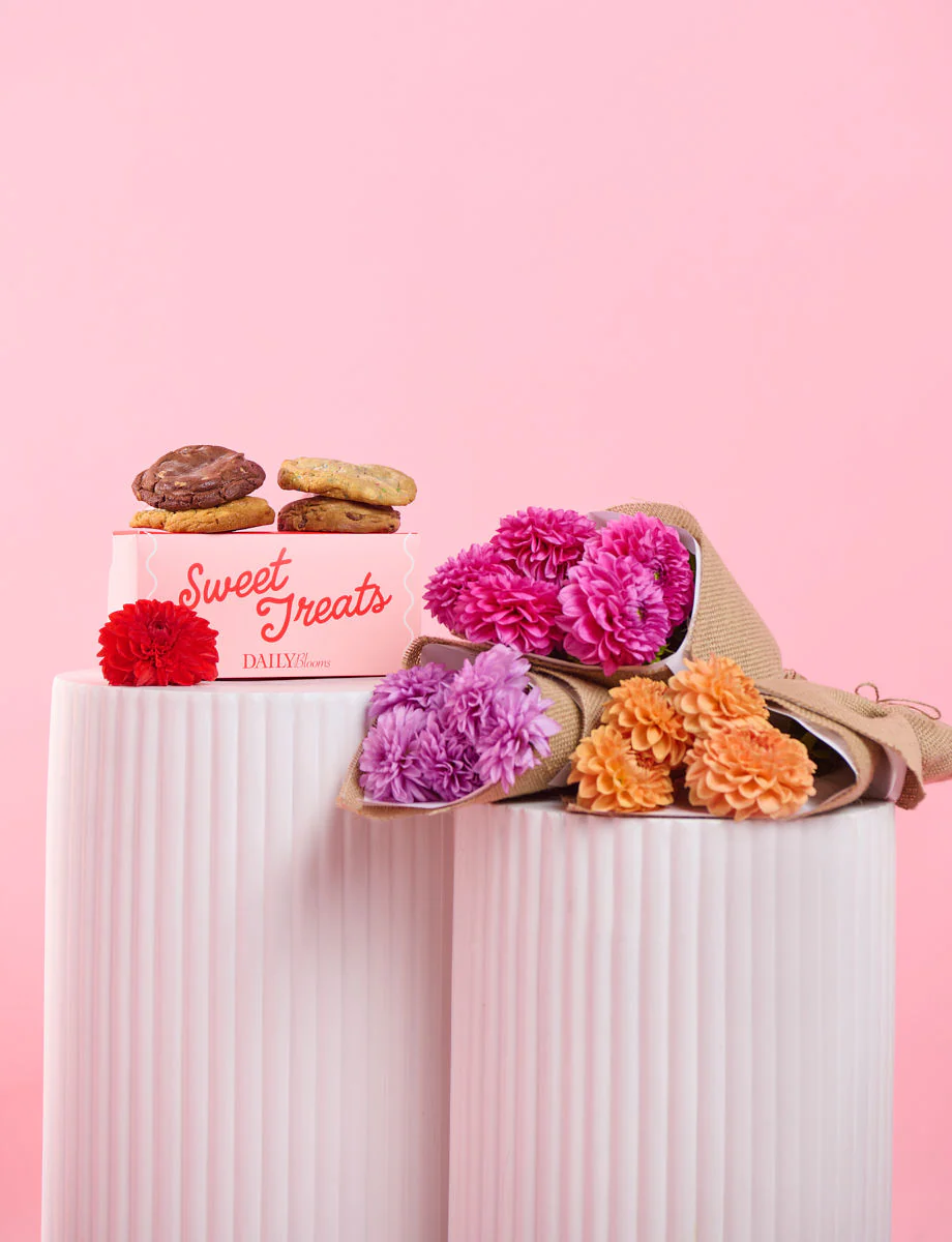 Sweet Splits Bundle with Dahlias